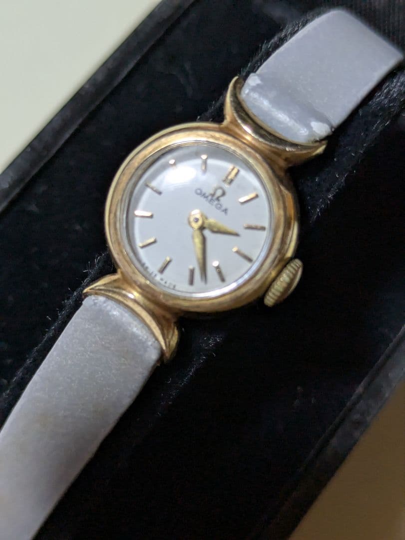 オメガ レディース 時計 シルバー ゴールド ヴィンテージ