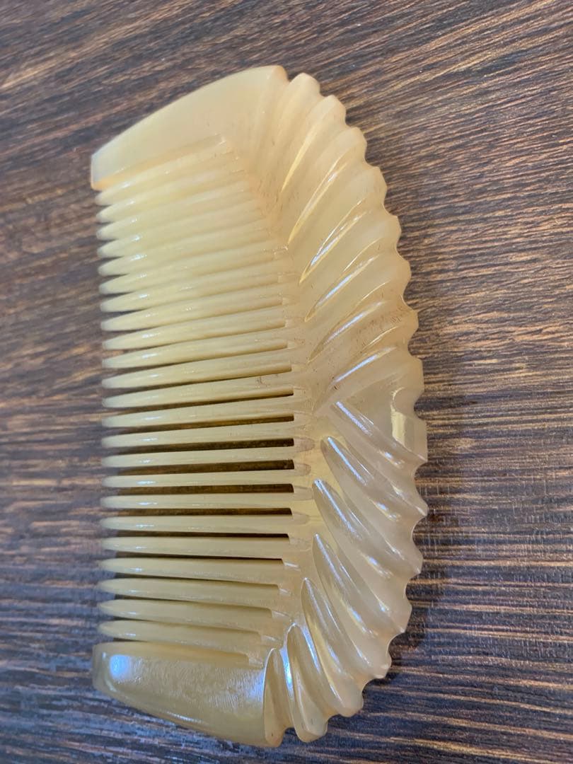 シープホーンコーム　ポケットタイプ　天然角　羊角