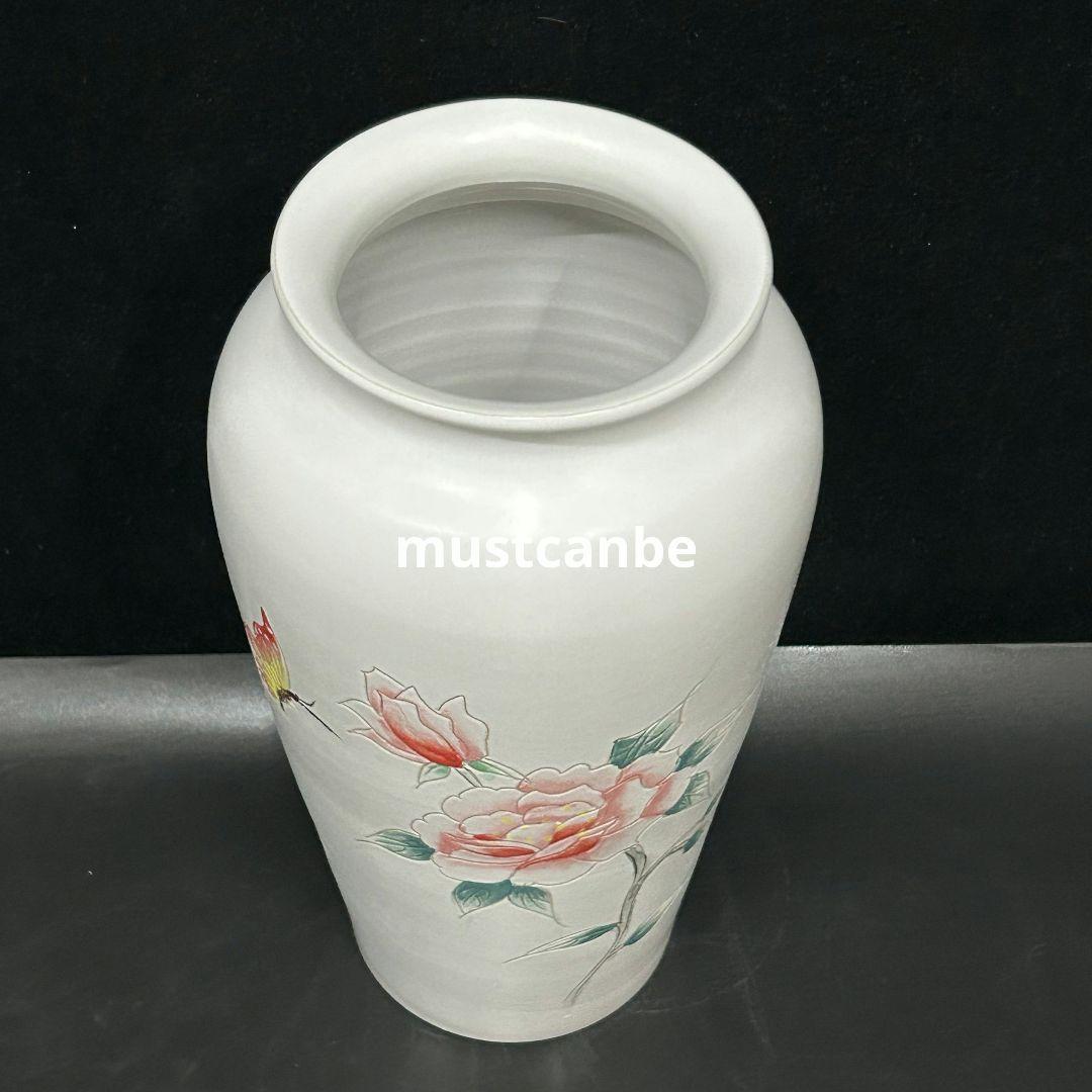 景徳鎮 手画刻彫花瓶 挿花器 装飾品 現代工芸品 美術品 置物