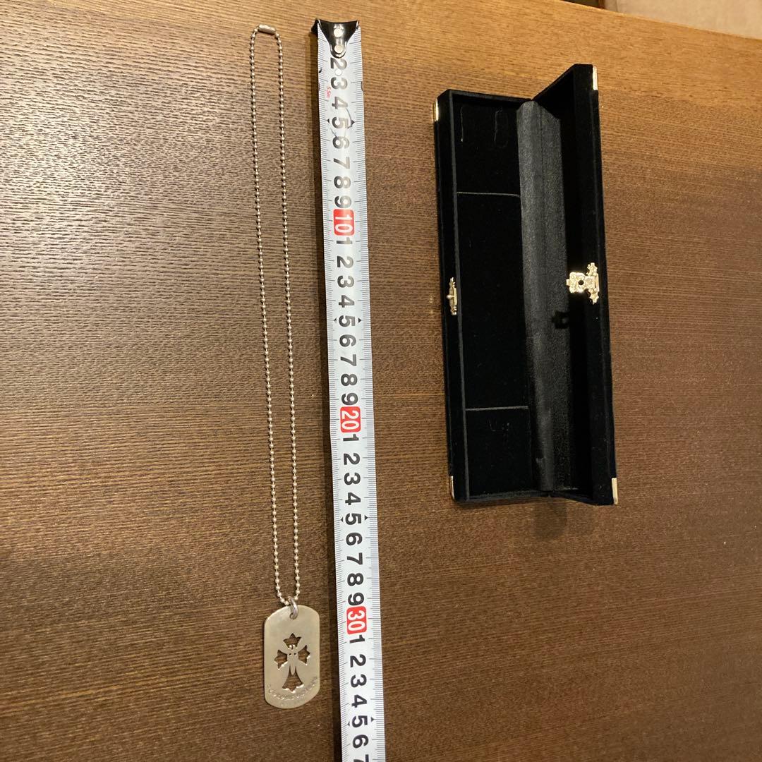 Justin Davis シルバー クロスモチーフ ネックレス