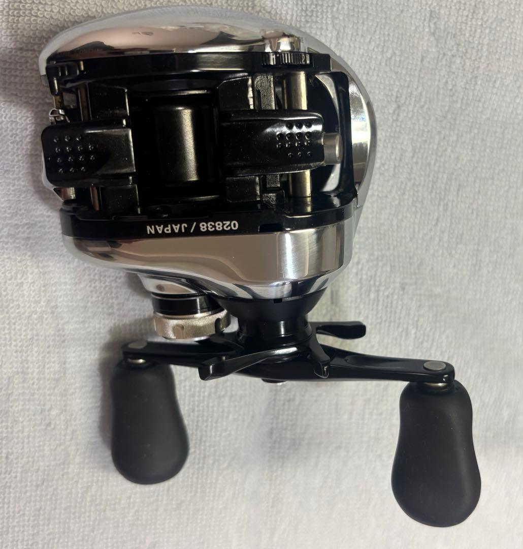 超美品超良品シマノ12アンタレスHG左ハンドル