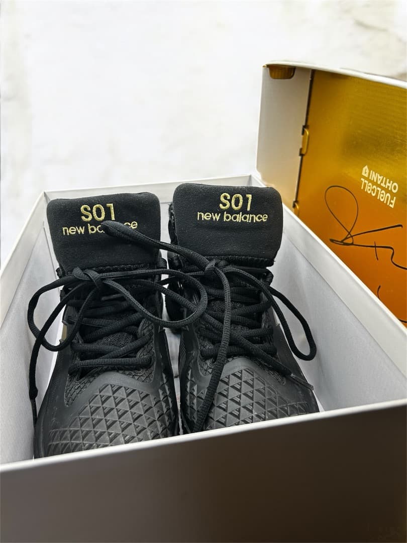 New balance S01 ベースボールシューズ 野球　黒