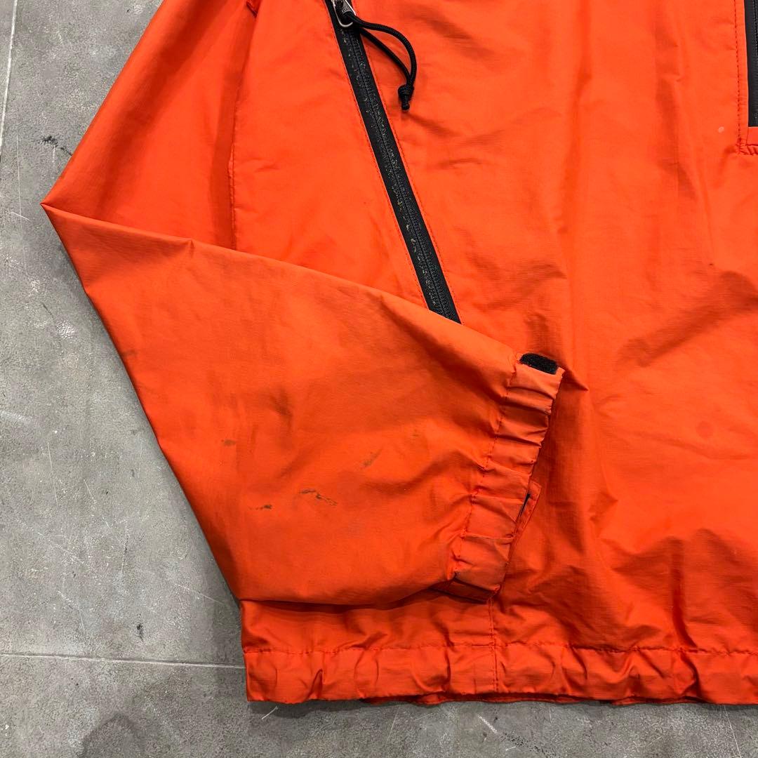 Patagonia エッセンシェルプルオーバー　ポップオレンジ