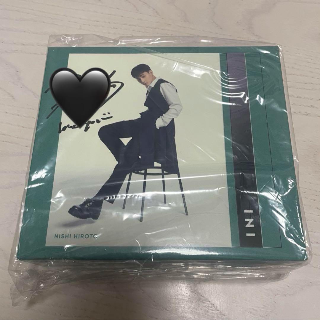 INI 西洸人　直筆サイン入り収納BOX