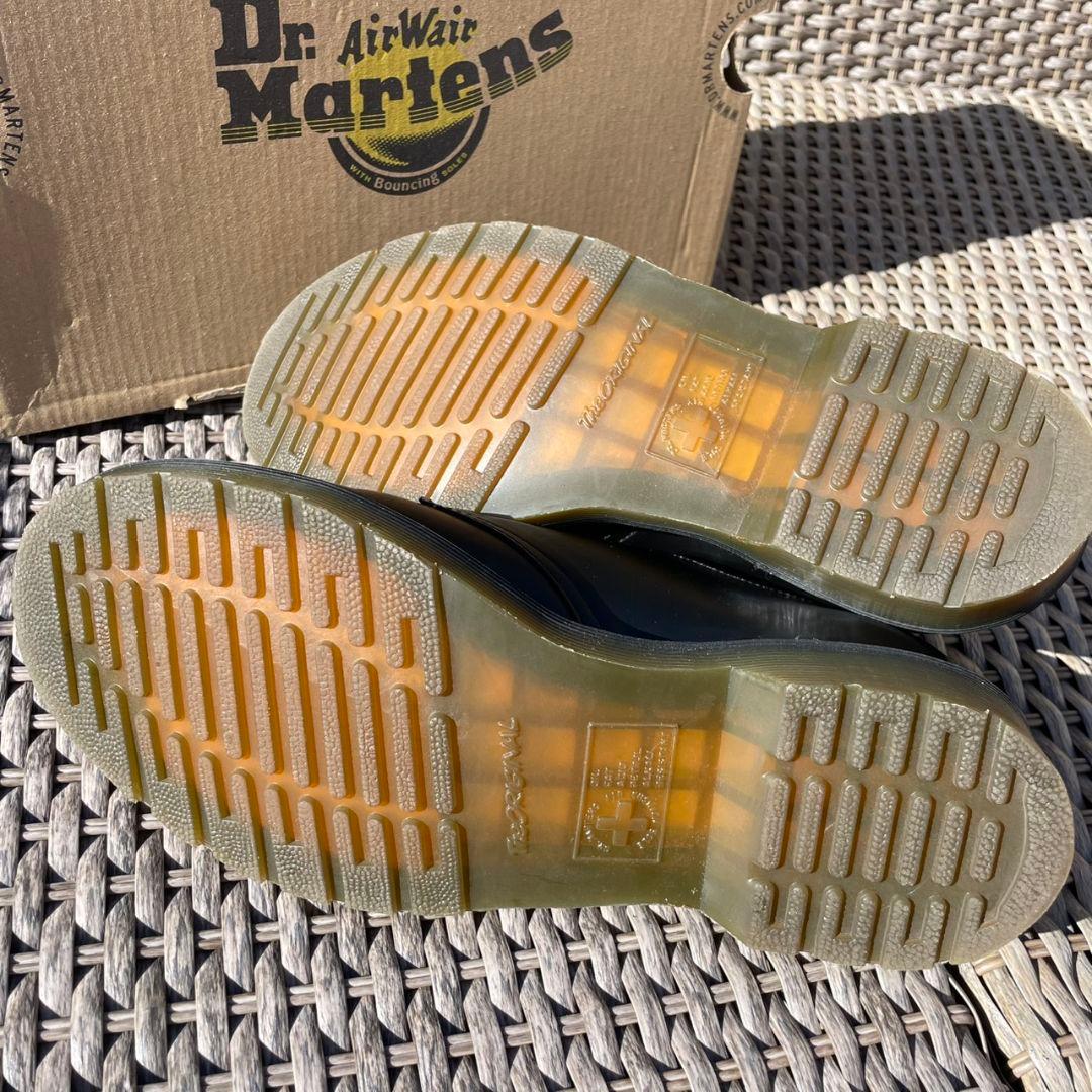 ドクターマーチン　ホールシューズ