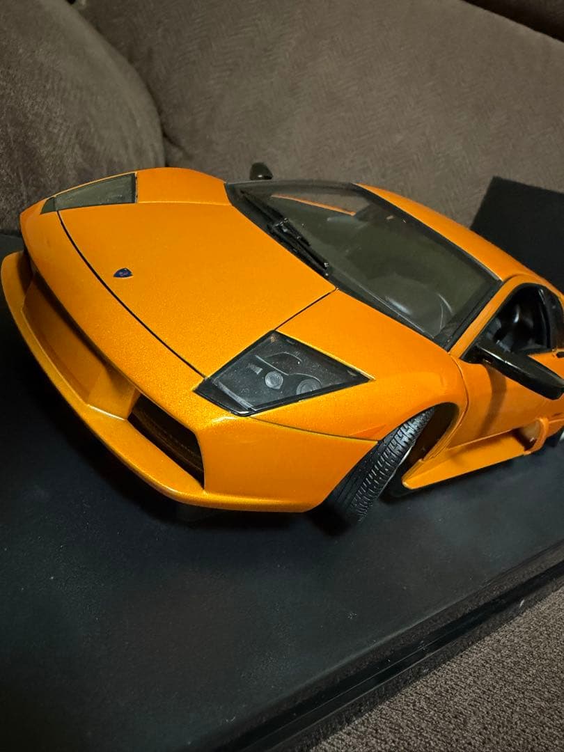 ハチハチAUTOart Lamborghini MURCIE