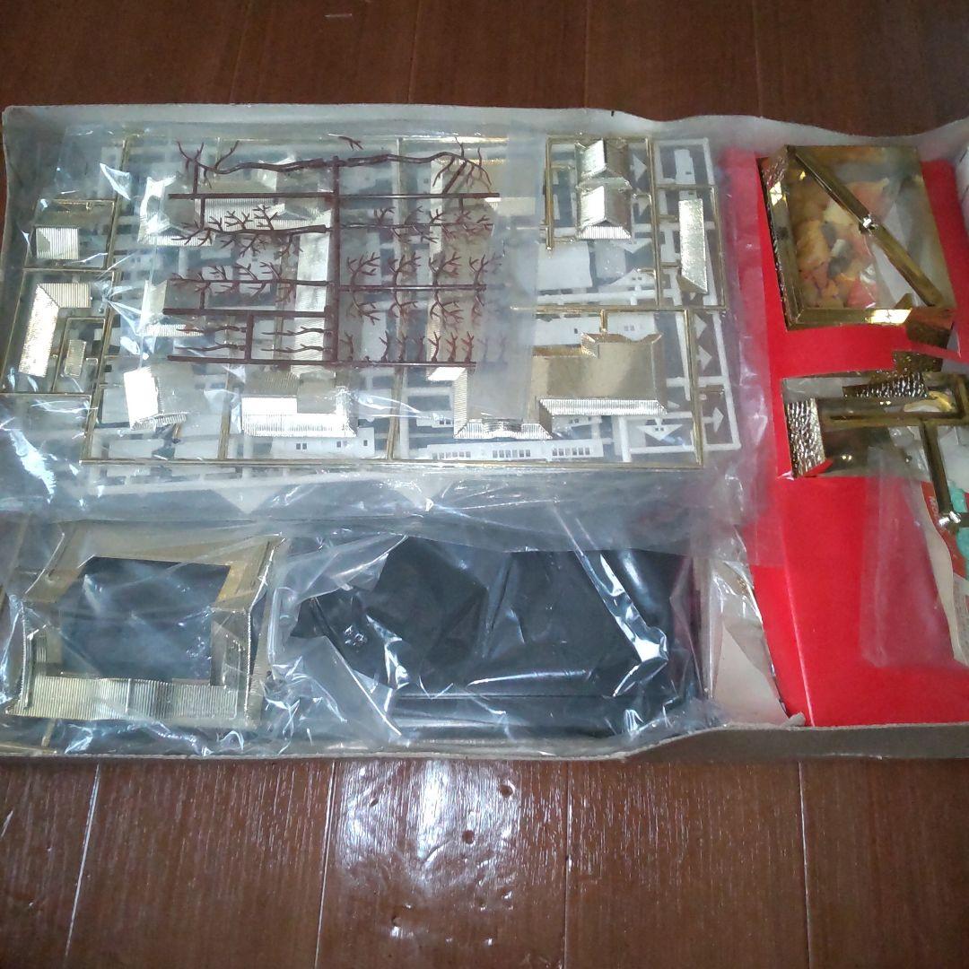 ♦貴重♦白鷺城1/300 ゴールドデラックスモデルキット