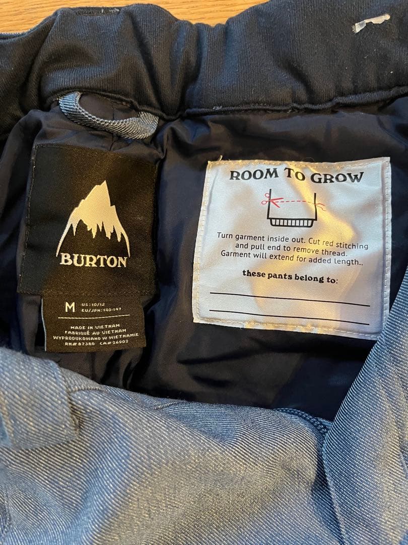 BURTONバートン　スノボ　スキーウェア 140女の子