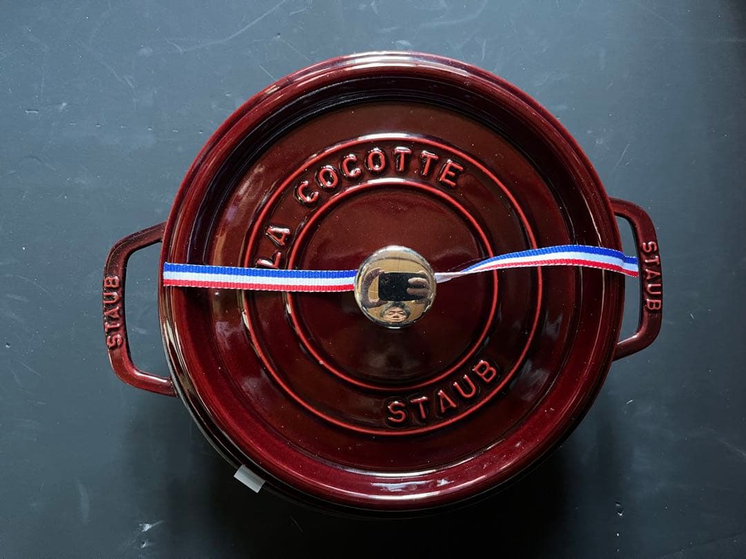 COCOTTE RONDE 24cm グレナディン　staub ストウブ　鍋