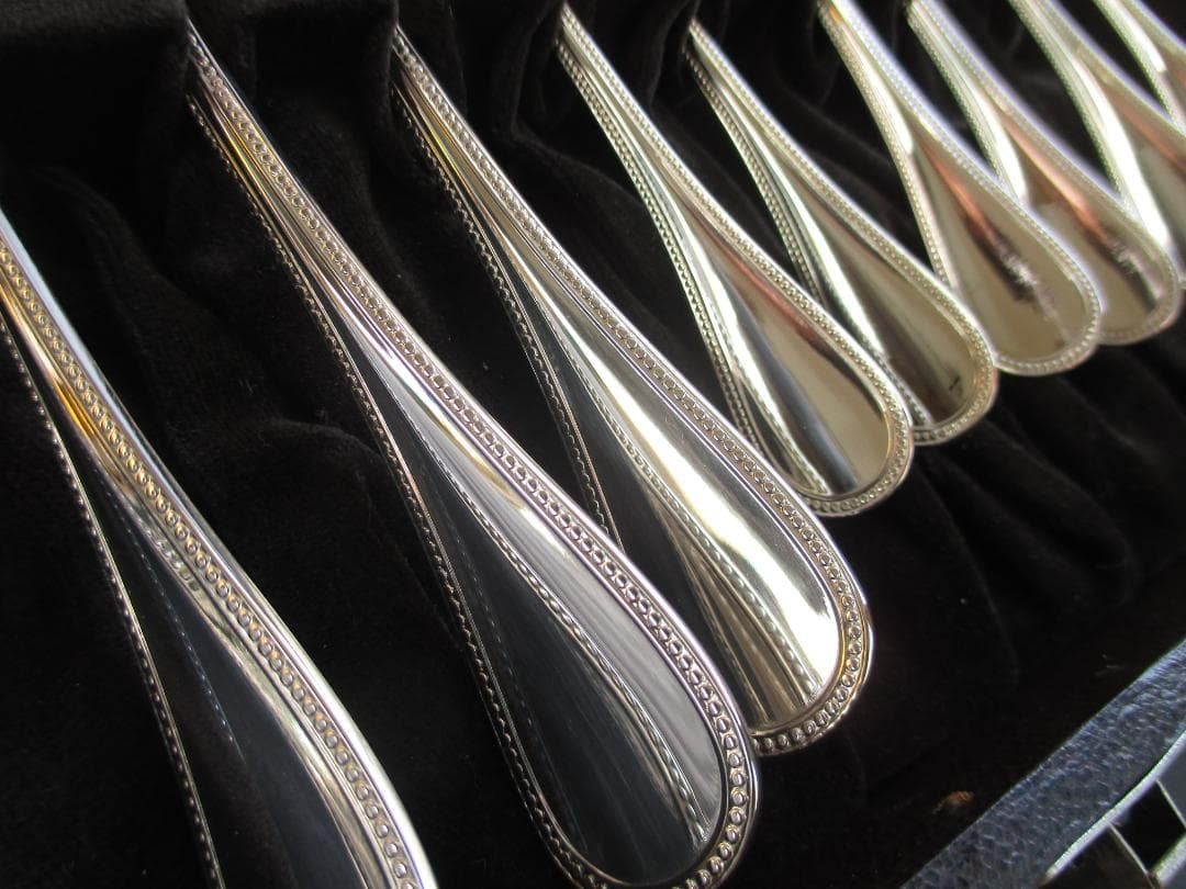 極美品☆高級銀器クリストフルシルバー銀Pカトラリー１２本　人気のパール　収納箱付