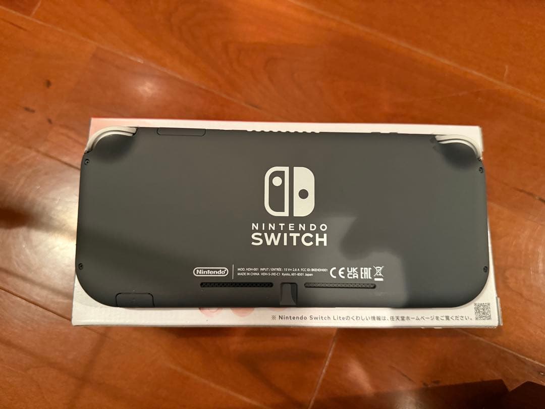 ミ*コ様 【任天堂】Nintendo Switch Lite（新古品）