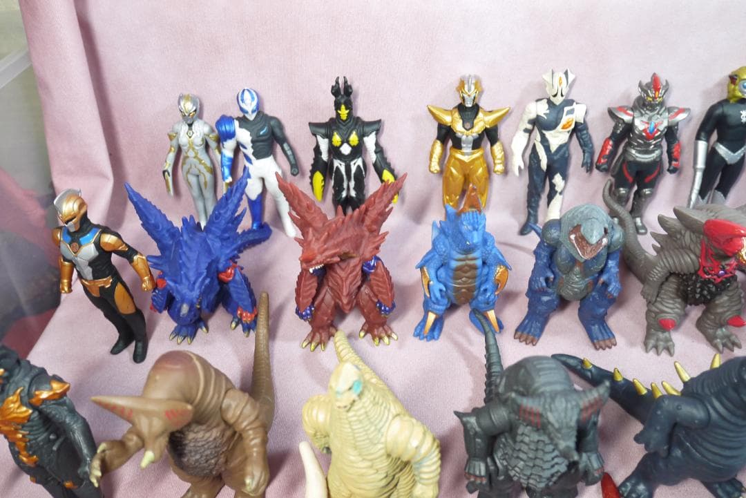 【専用】ウルトラ怪獣シリーズ500　怪獣ソフビ　71体