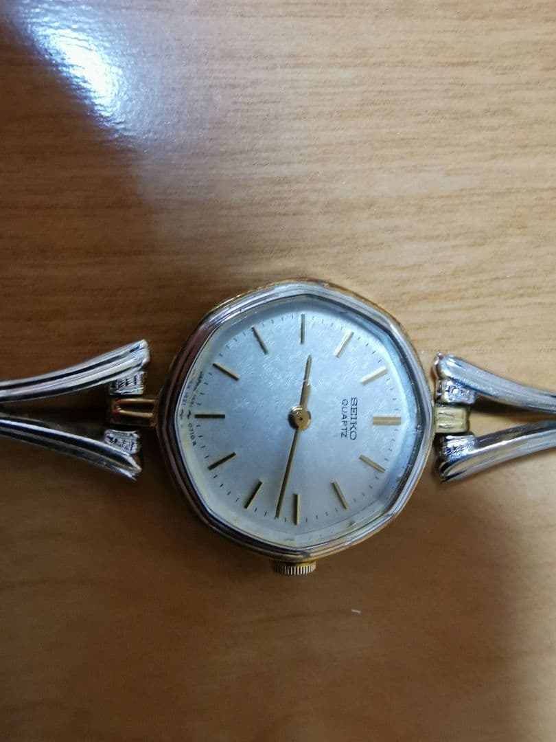 SEIKO時計など、GUCCI 、HERMES　8点セット