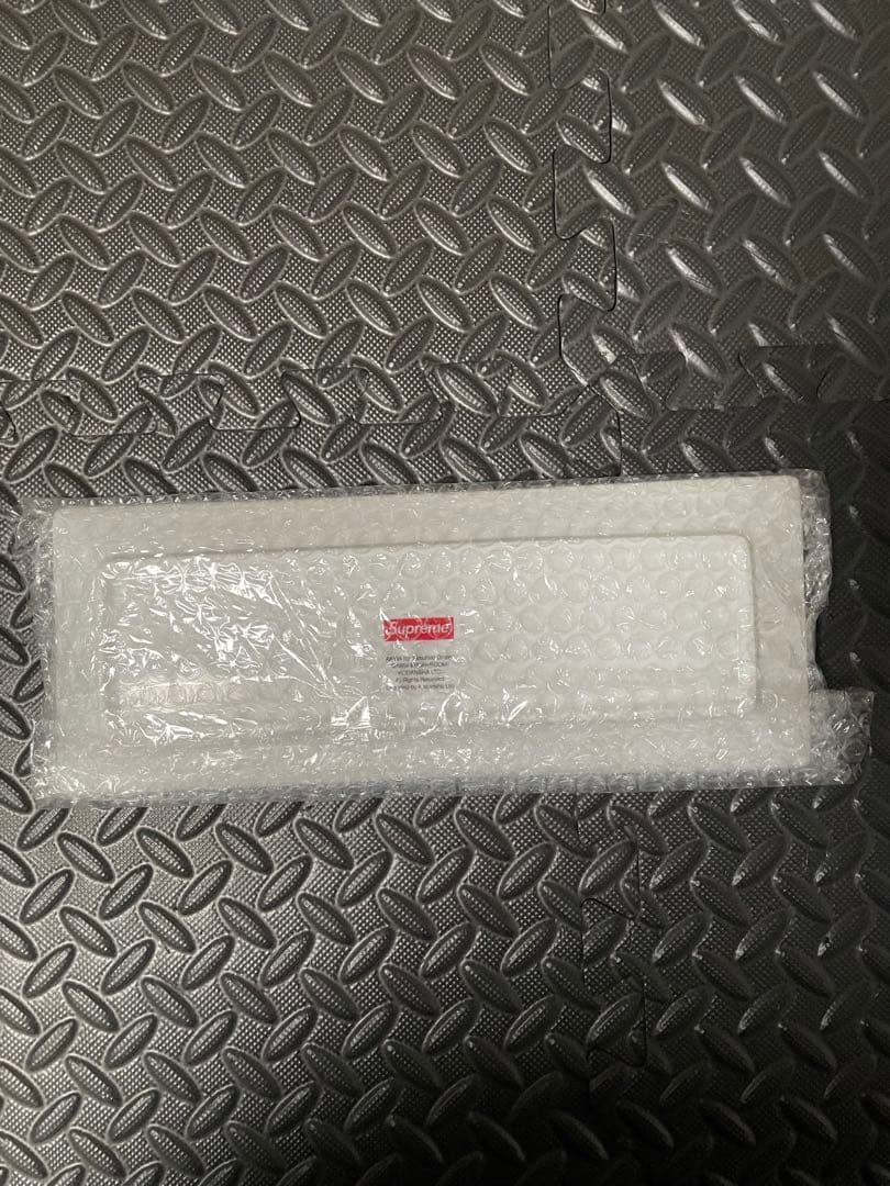 Supreme AKIRA Syringe Ceramic Tray 大友克洋