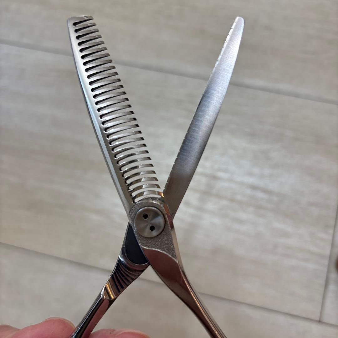 トギノン QueenスターType-R 5.8インチ (セニング18％）