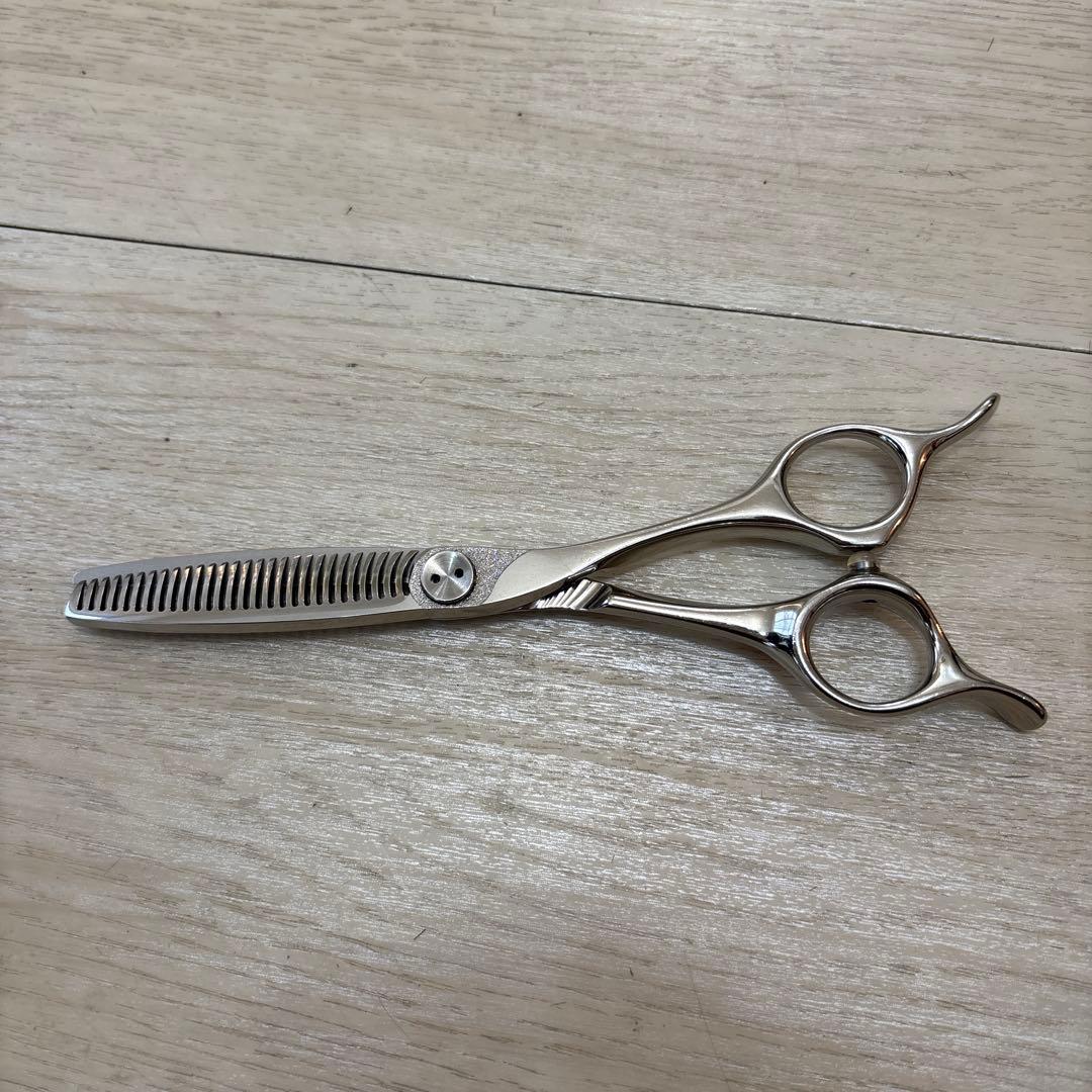 トギノン QueenスターType-R 5.8インチ (セニング18％）