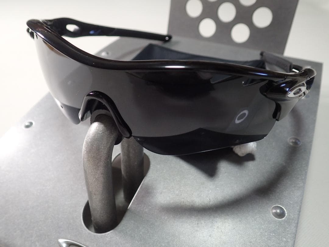 新品 オールブラック レーダーロックパス 偏光レンズ カスタム オークリー