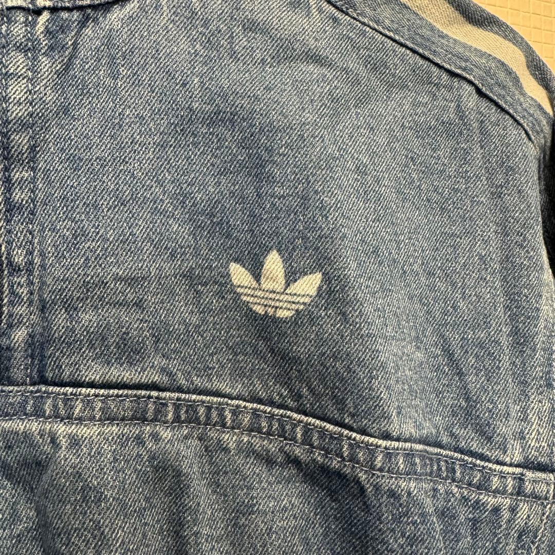 完売品 NiziUミイヒ着用モデル adidas ハーフジップデニムトップ