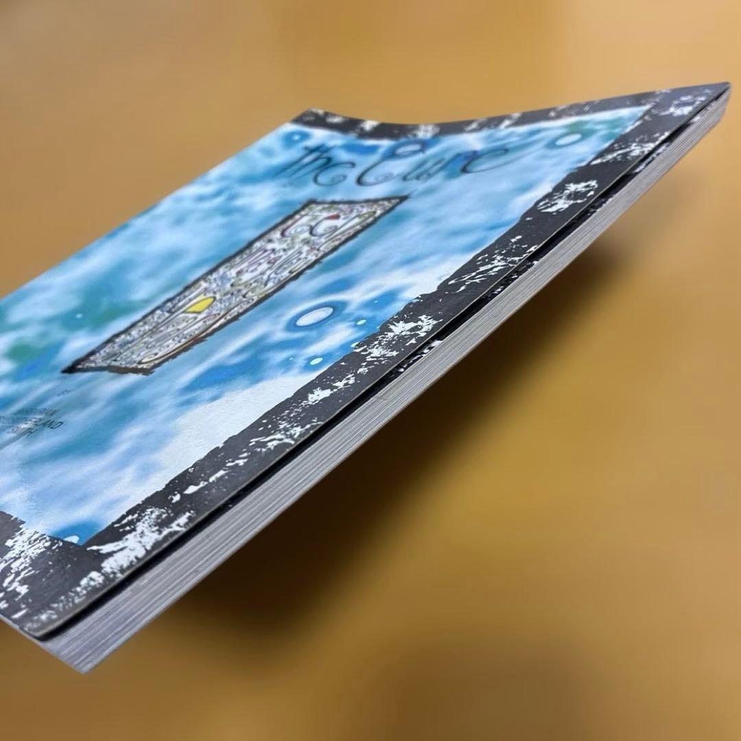 アート・デザイン・音楽 The Cure : Ten Imaginary Years