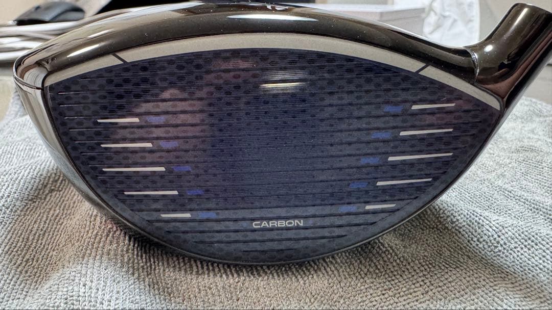 ＜保証書有＞テーラーメイド　Qi10　LS（ヘッドカバー付き）