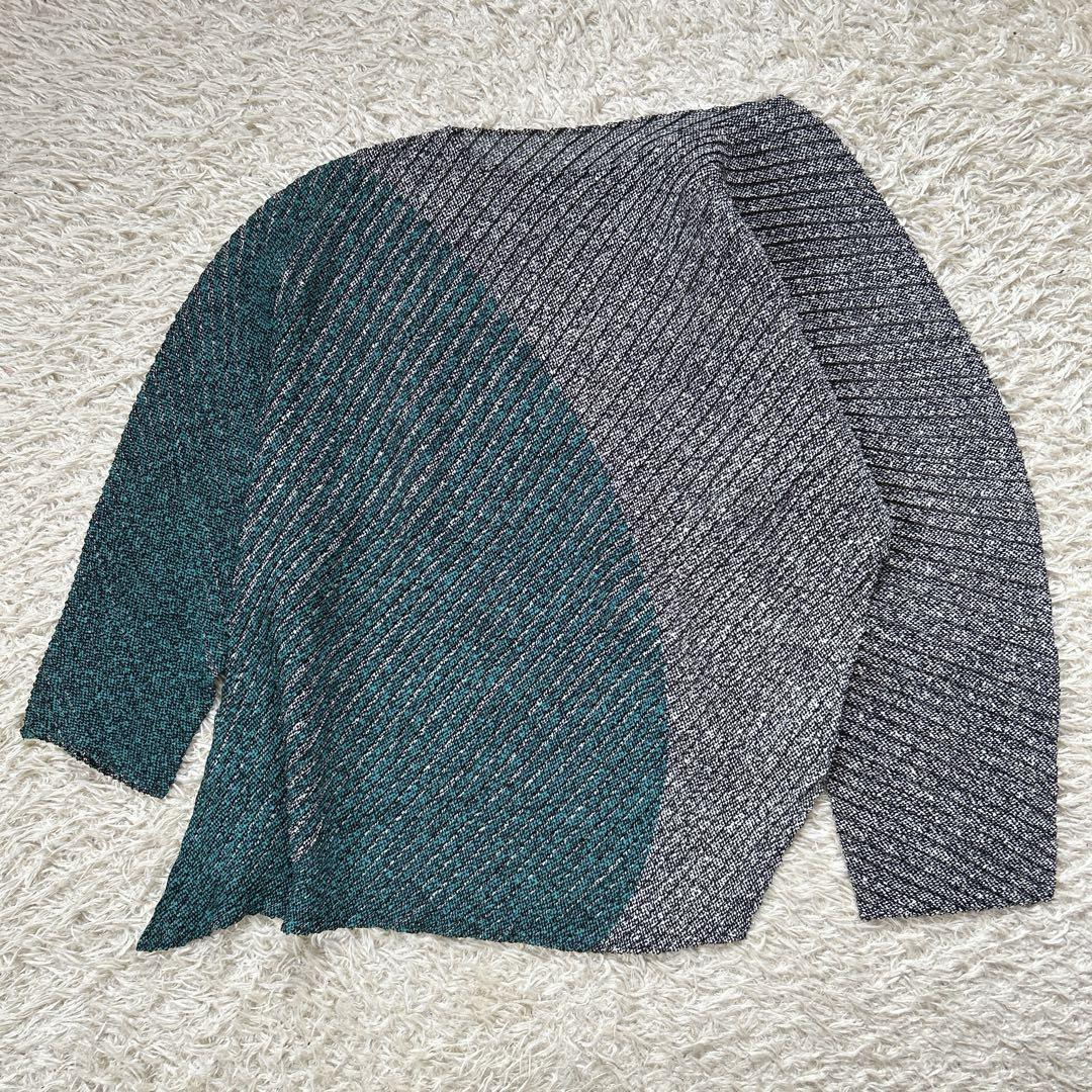 専用　ISSEY MIYAKE プリーツ　バイカラー　ブラウス　変形　グリーン