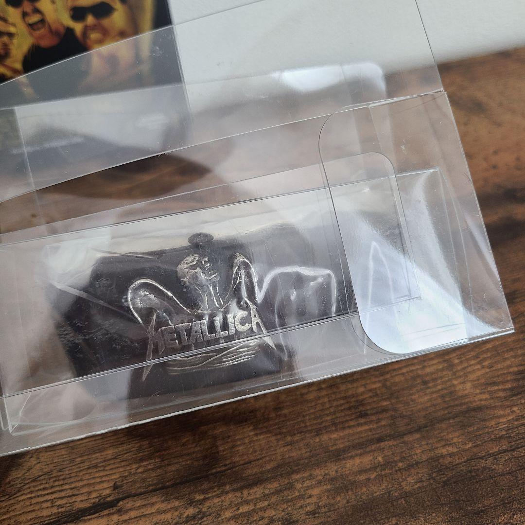 【限定生産品・DVD以外未開封】メタリカ 真実の瞬間 トレジャーBOX