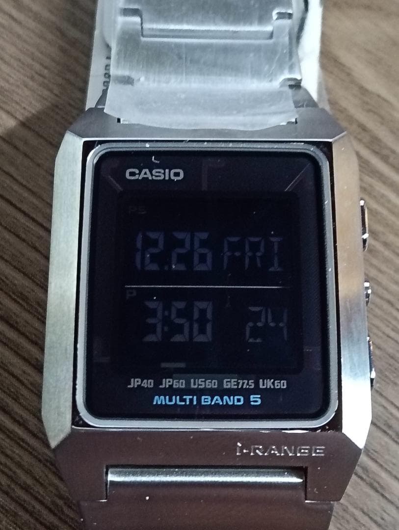 【未使用】CASIO カシオ i-RANGE 電波ソーラー IRW-M200