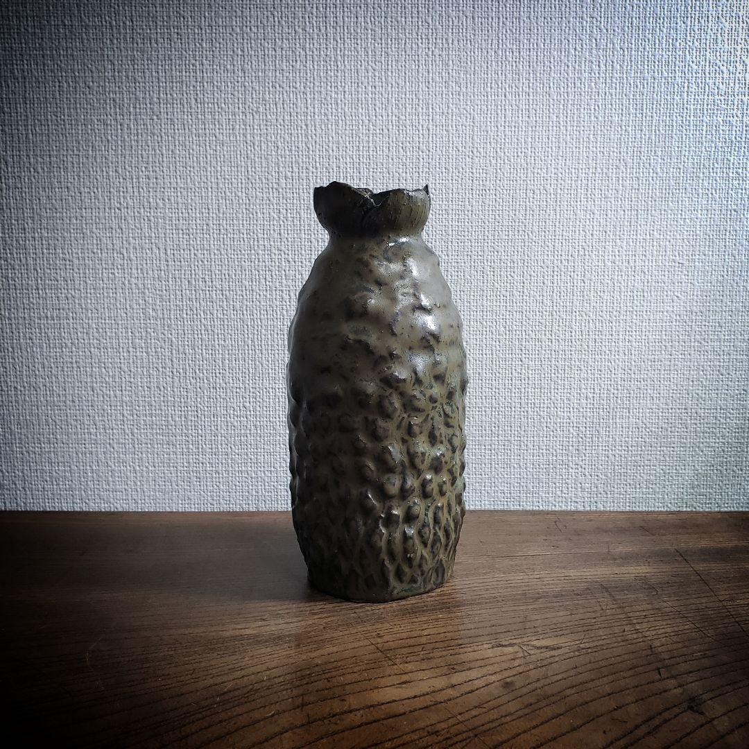 一輪挿し　花器　フラワーベース　花瓶　作家物　花片　花弁