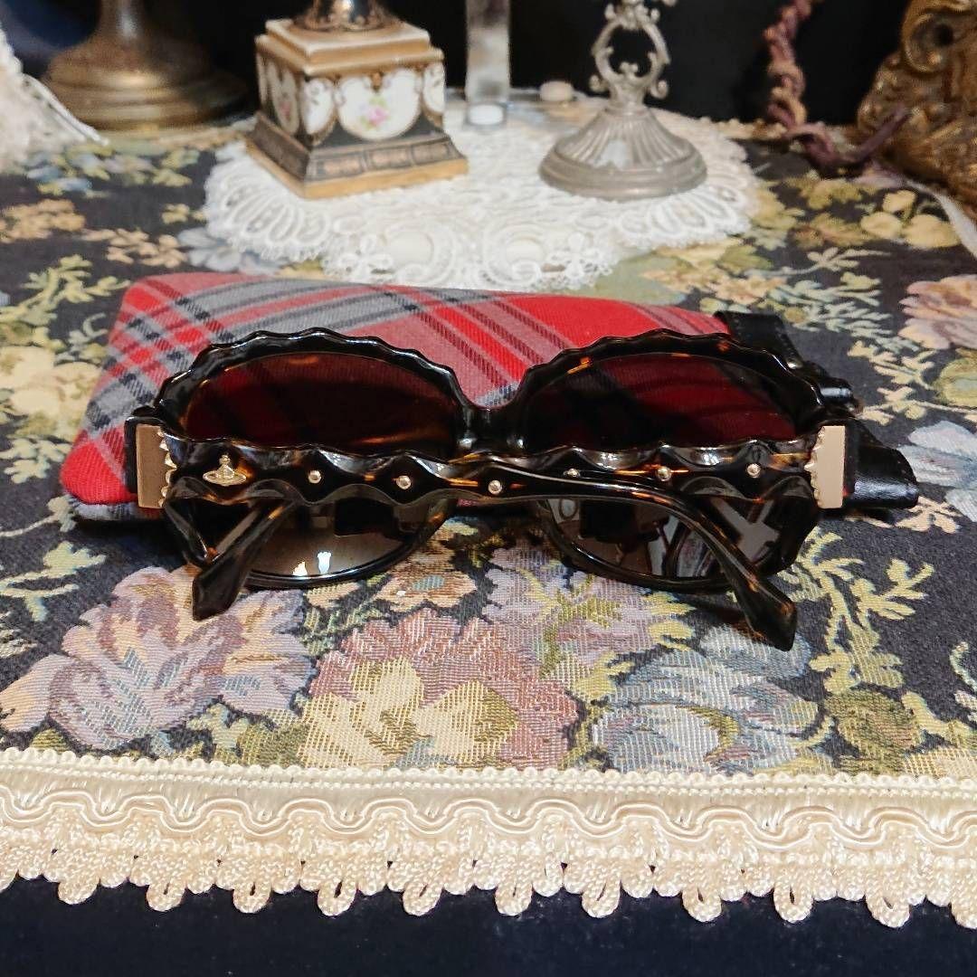 【完全処分☆】ヴィヴィアンウエストウッド 波形 フレーム サングラス 美品