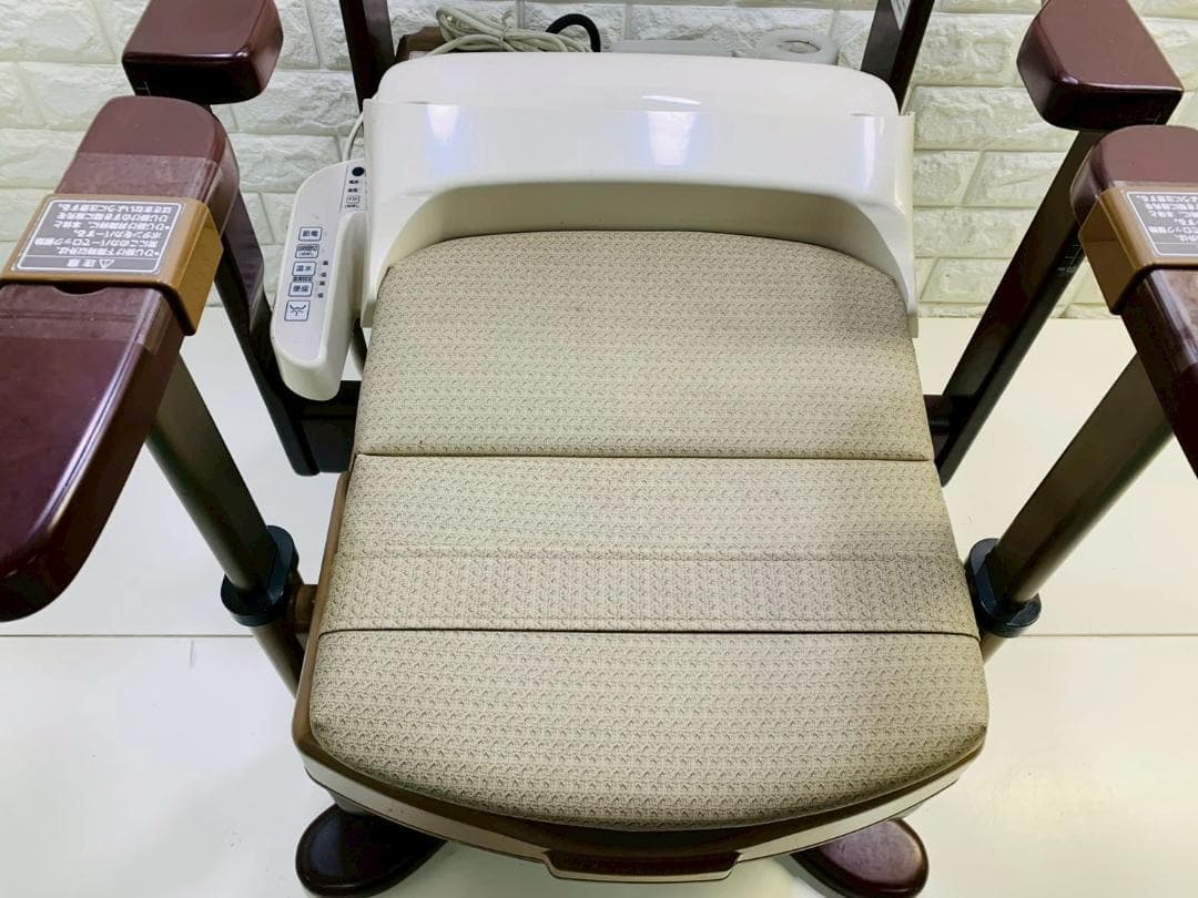 225Z 介護用温水洗浄便座付ポータブルトイレ Panasonic 送料込