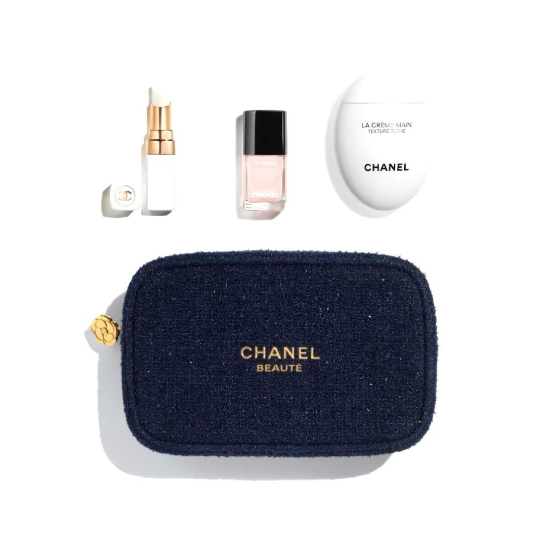 新品未使用　シャネル クリスマスコフレ 2025 ギフトラッピングショッパー付き