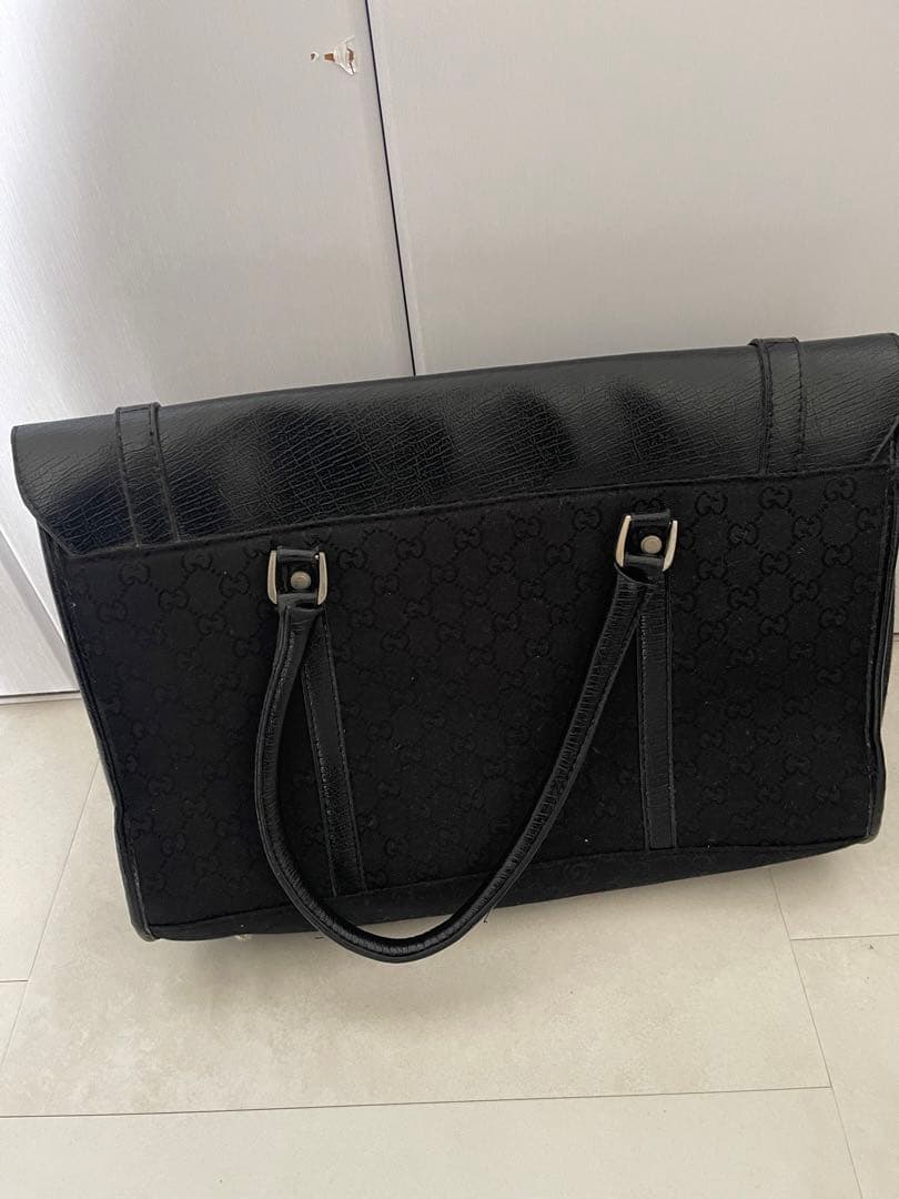 m*u様 GUCCI カバン　ケース