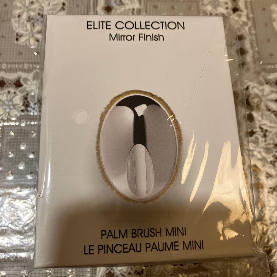 新品未使用　アーティストメイクアップブラシパームブラシミニ