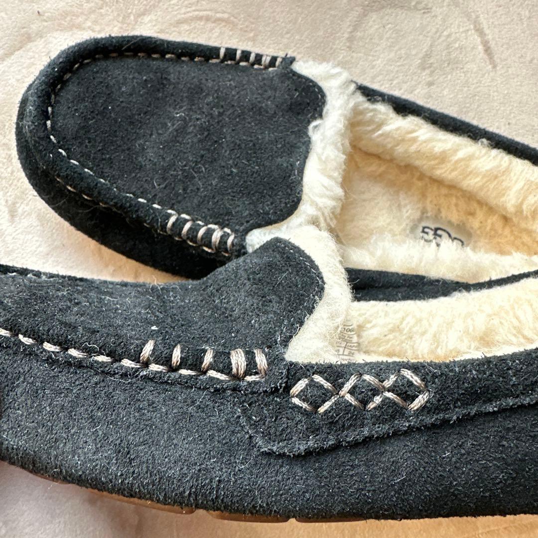 UGG アンスレー ブラック モカシン 5 24cm