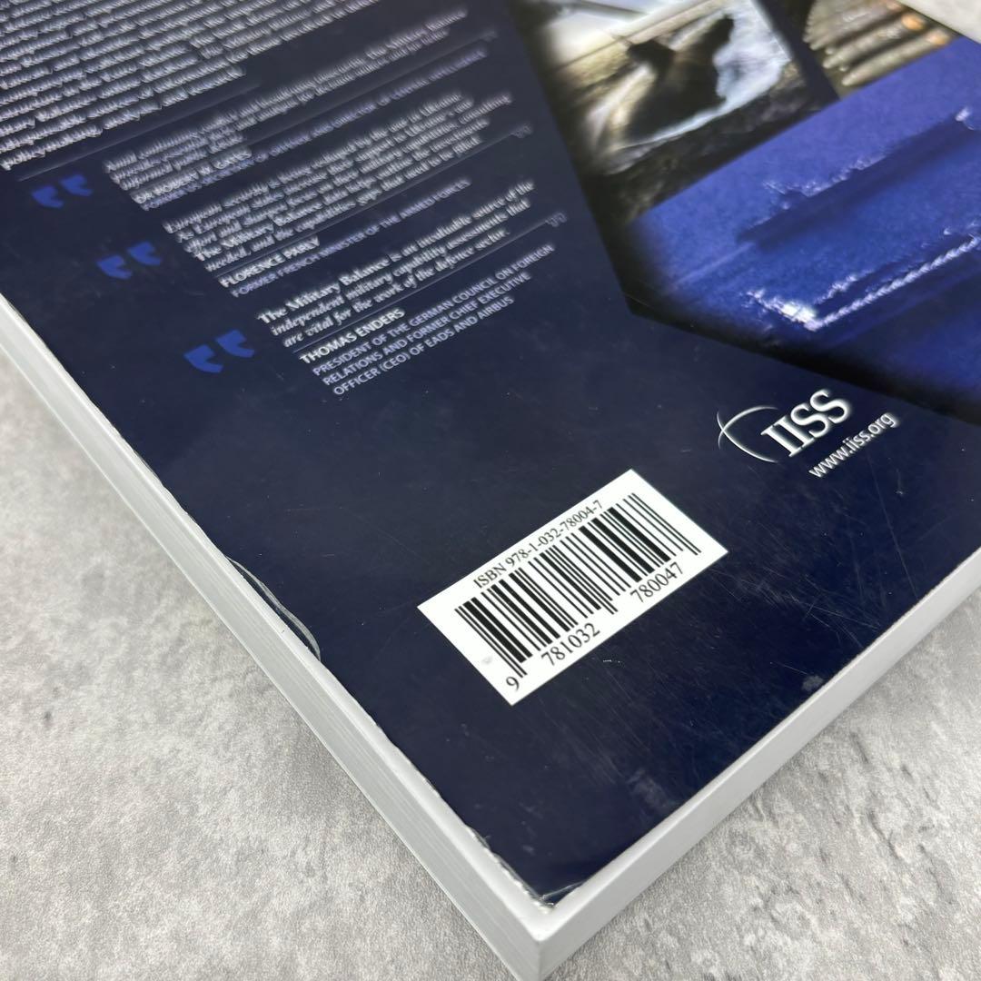 【希少】The Military Balance 2024 世界の軍事バランス