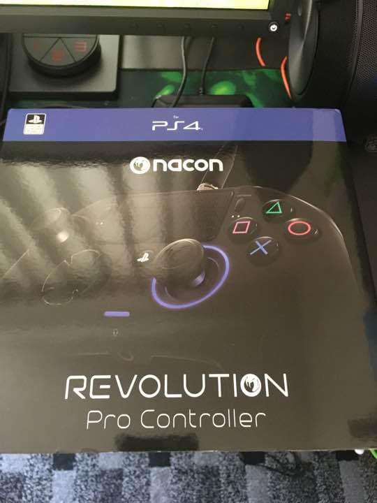 Nintendo Switch REVOLUTION pro con tro ller PS4