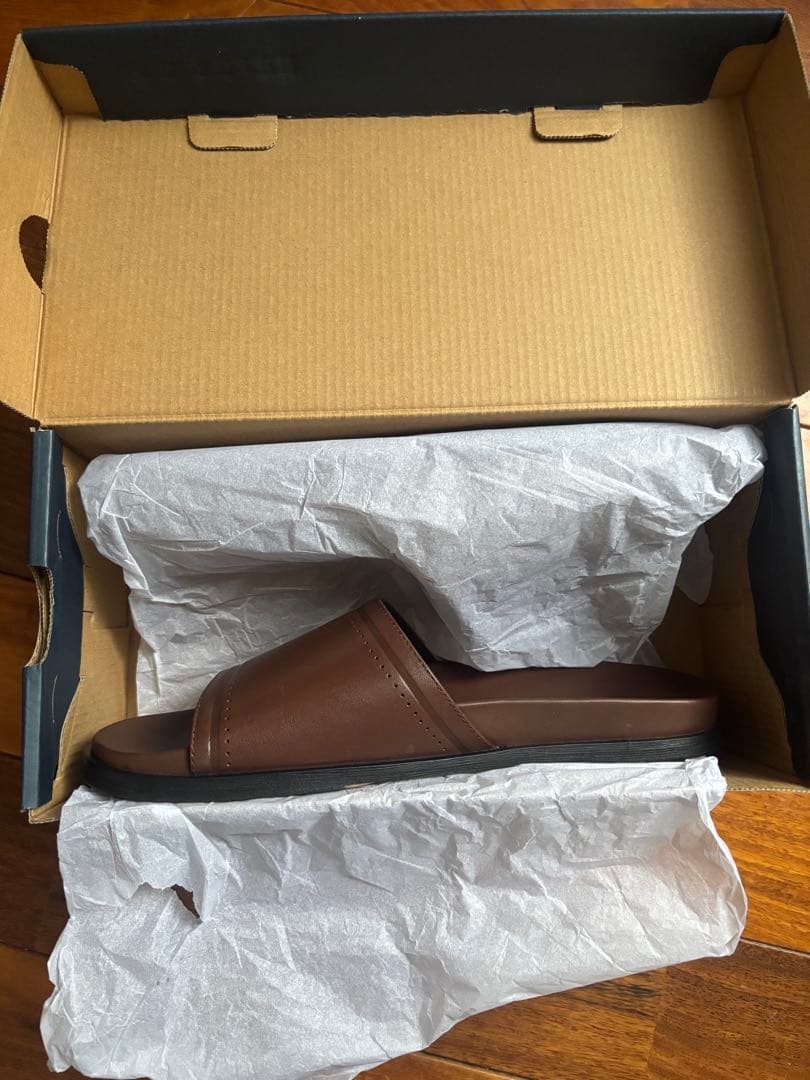 COLE HAAN ブラウン サンダル 新品未使用　定価26,400円