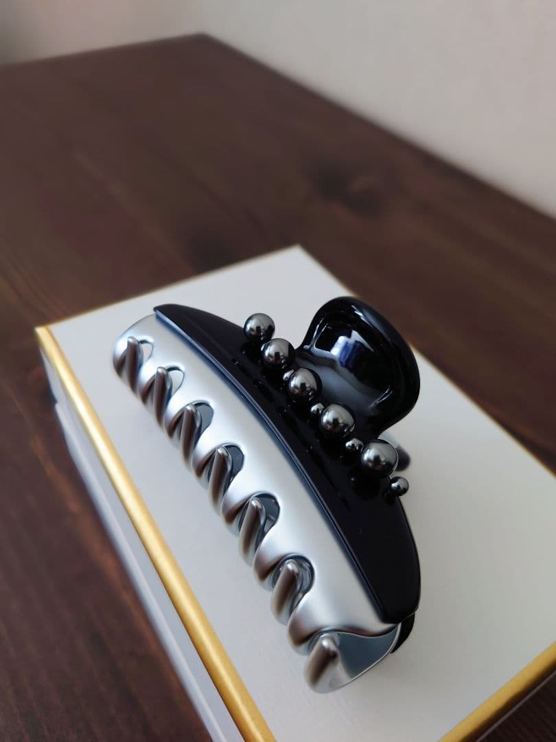 新品 アレクサンドルドゥパリ パール ヴァンドームクリップ グレー