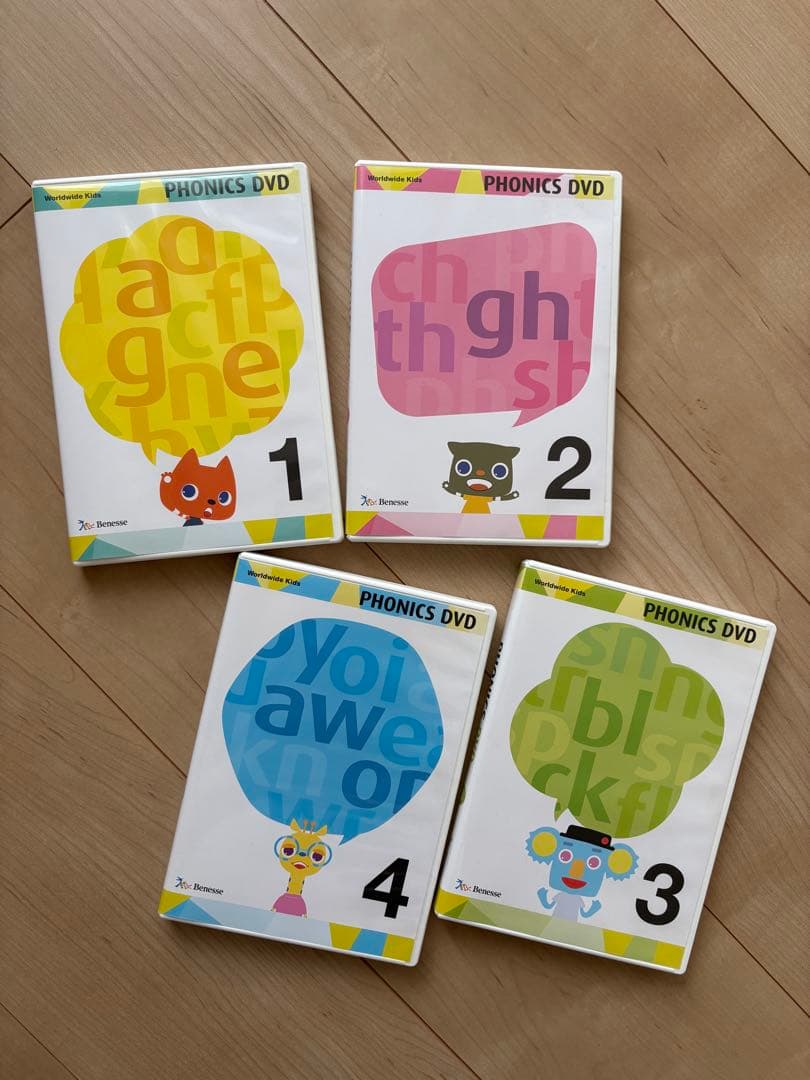 ワールドワイドキッズ　フォニックスDVD