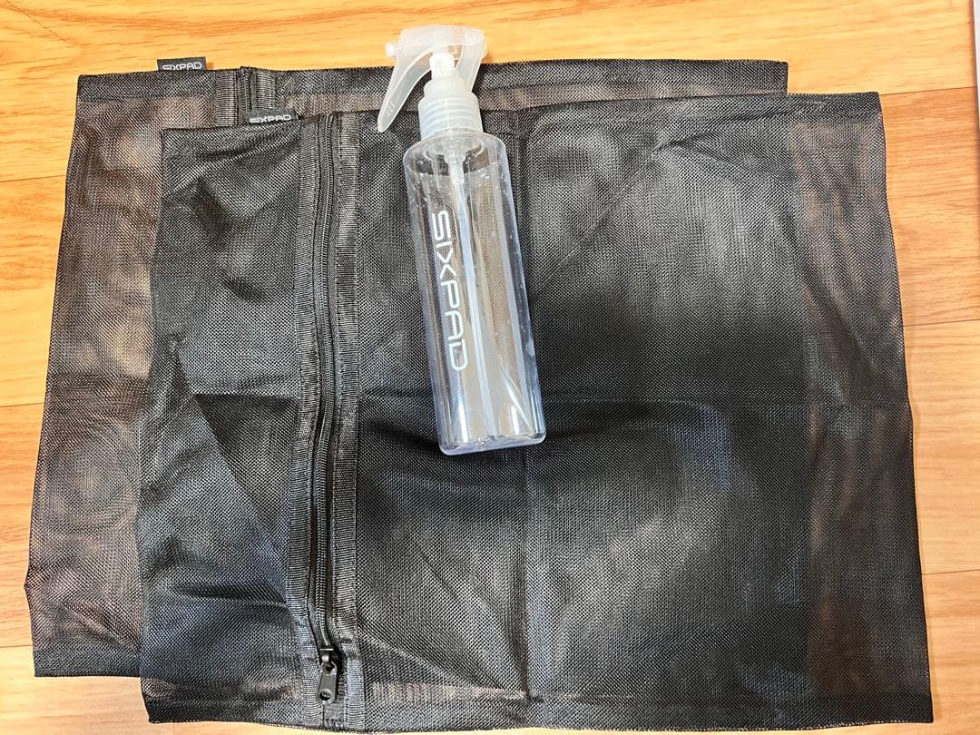 aSAKAWA SIXPADパワースーツトップ正規品　レディースSサイズ