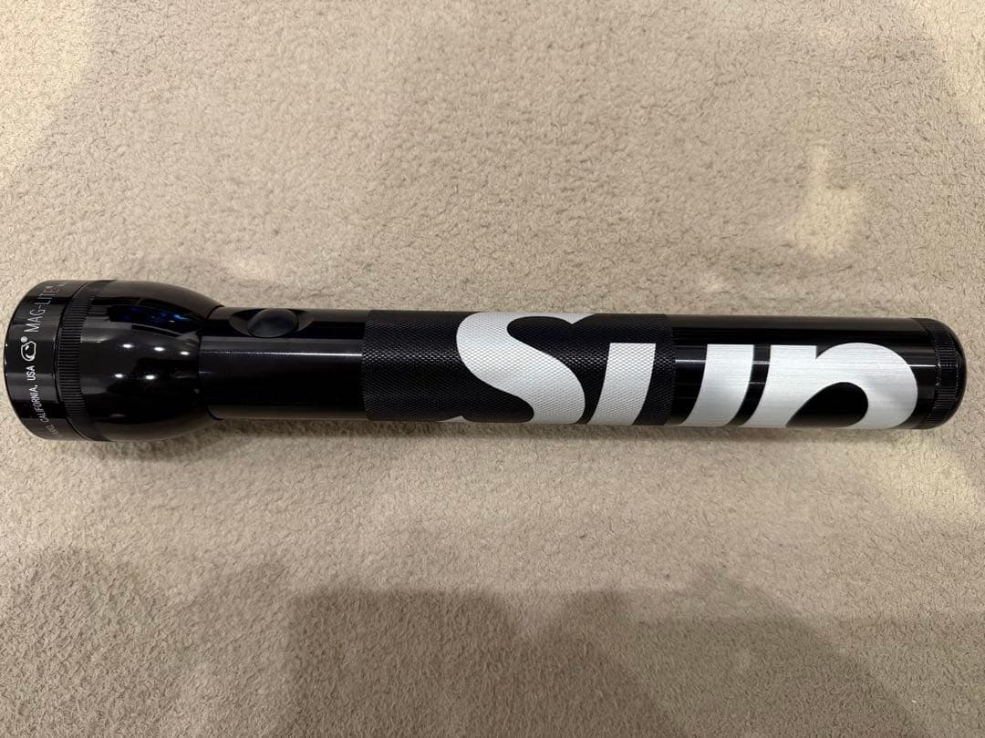 激レアSupreme MAGLITE シュプリーム マグライト新品未使用