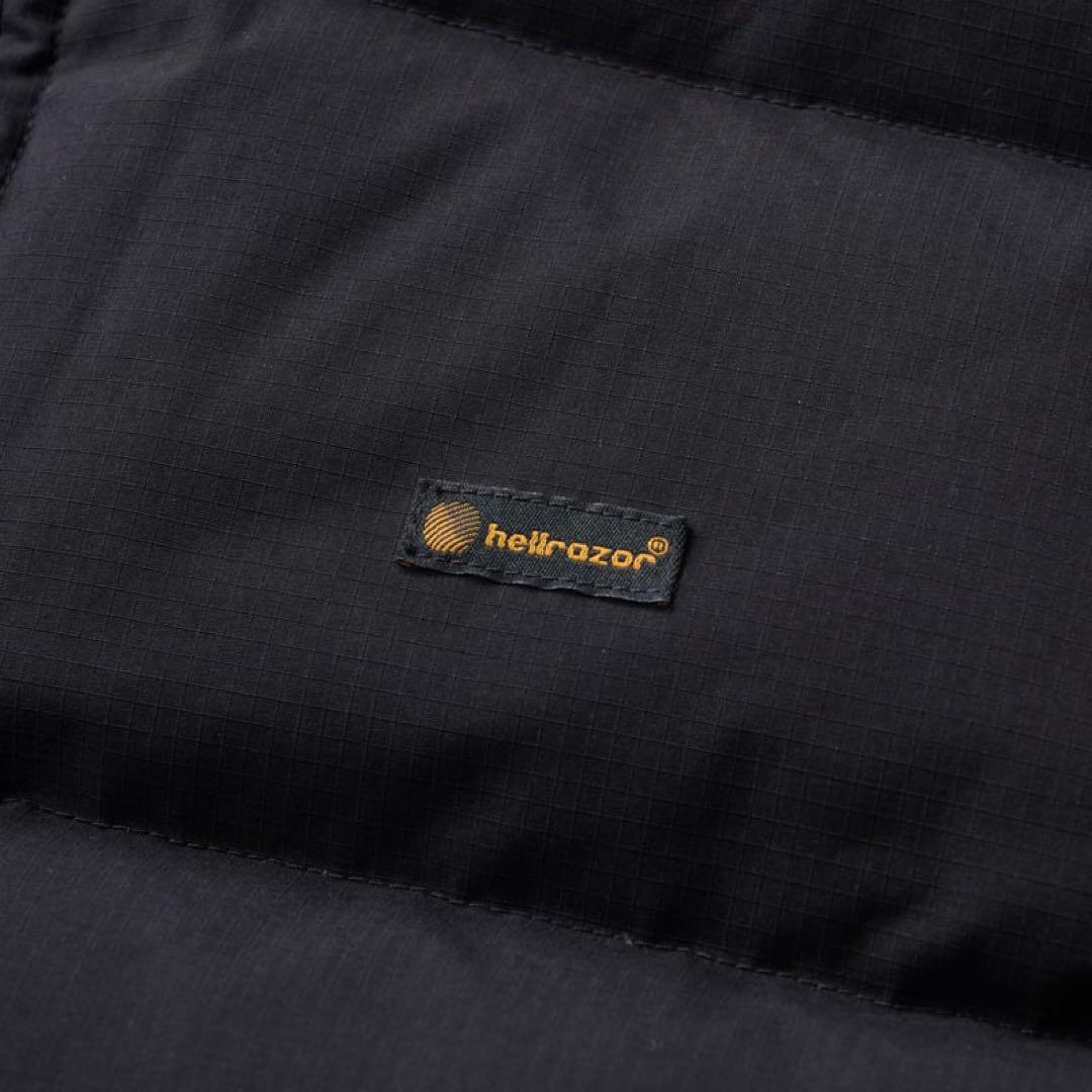 新作 Hellrazor リバーシブルダウンジャケット　値引交渉はコメントまで‼️