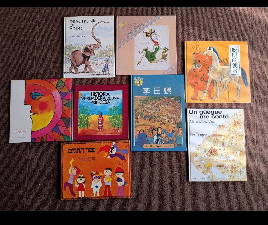 『ソンリーサ』世界の絵本童話38冊まとめ売り