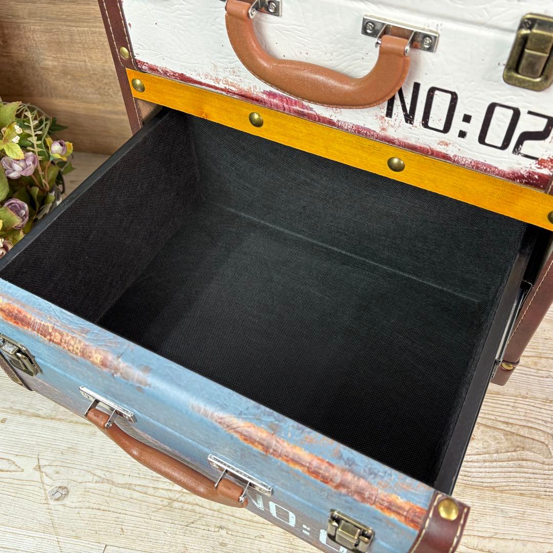 アンティーク調レザートランクチェスト三段脚付（41㎝×80㎝）洋タンス木製飾り棚