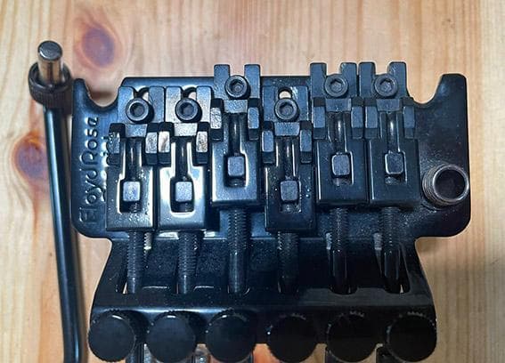 フロイドローズ・スペシャル / 中古/スタッド無し / ブロック 32mm