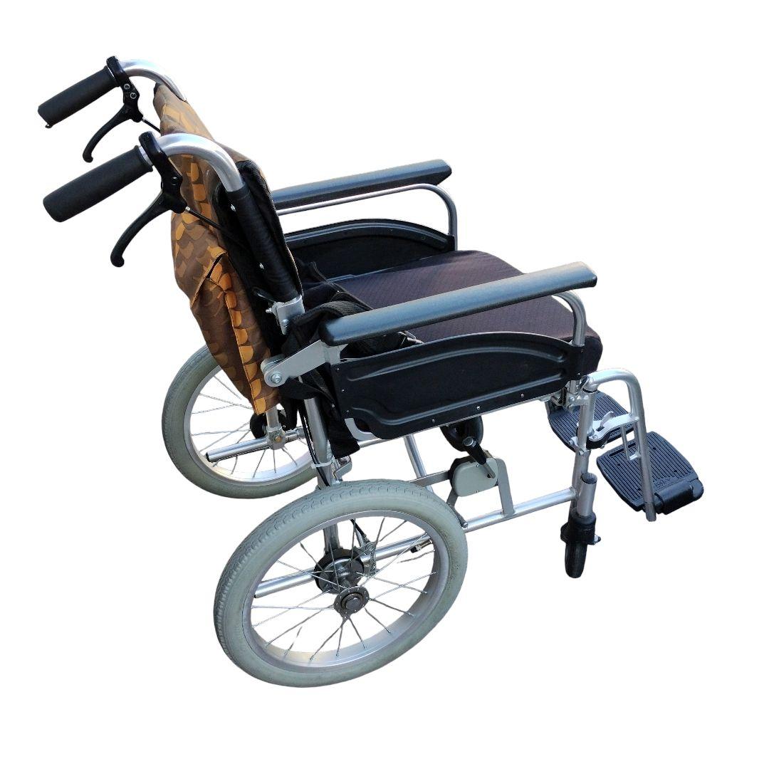 自走式　 車椅子　 日進医療器製