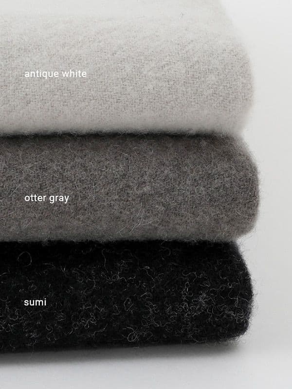 2025年aw evam evaショートローブМ　31,900円