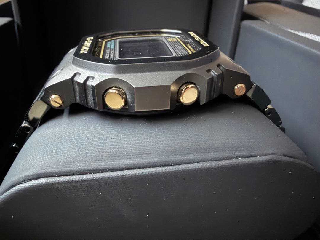 G*K様 [UK10830]G-SHOCKフルメタルチタン GMW-B5000T