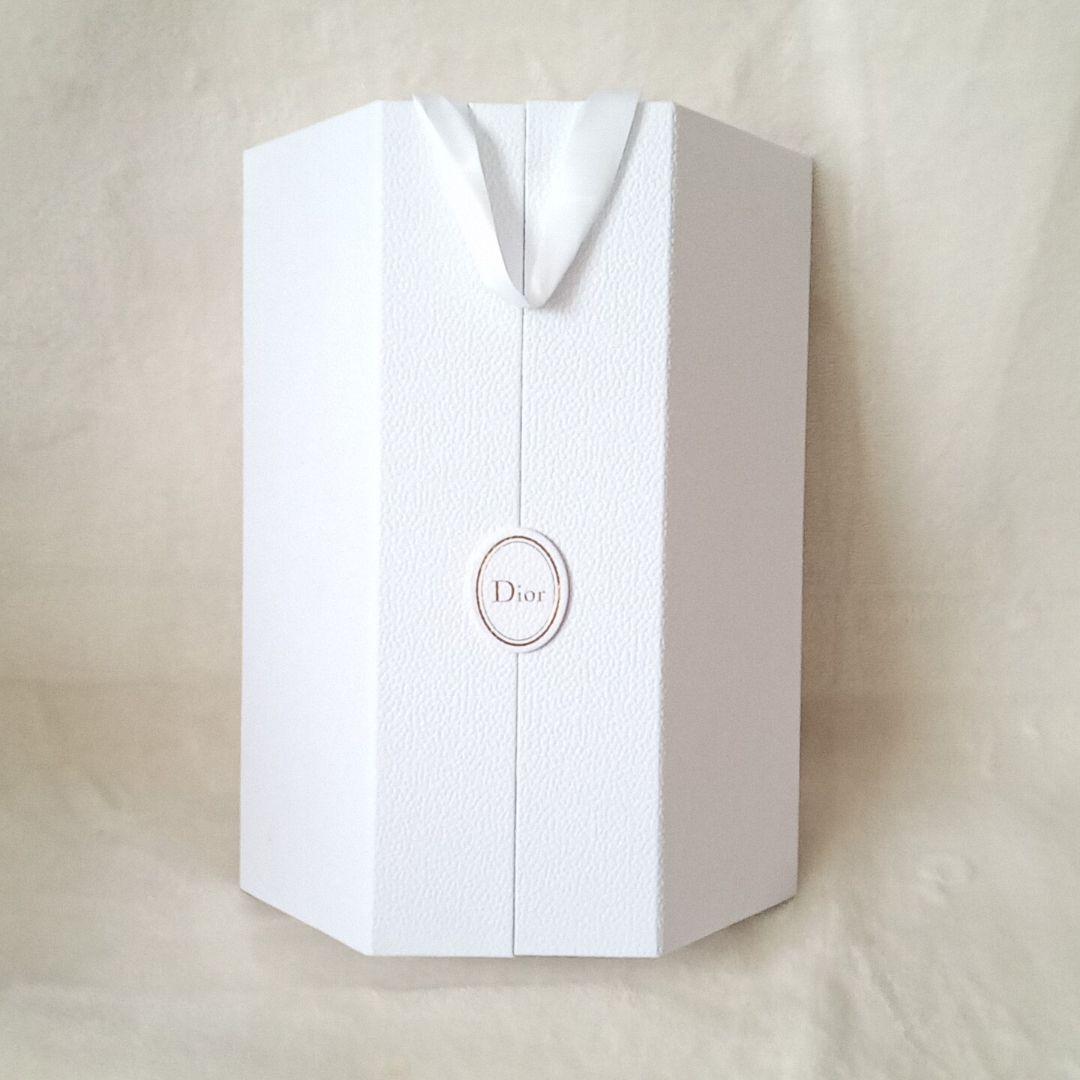 【訳あり】ディオール アドヴェントカレンダー 2017 アイテム未使用品24個付