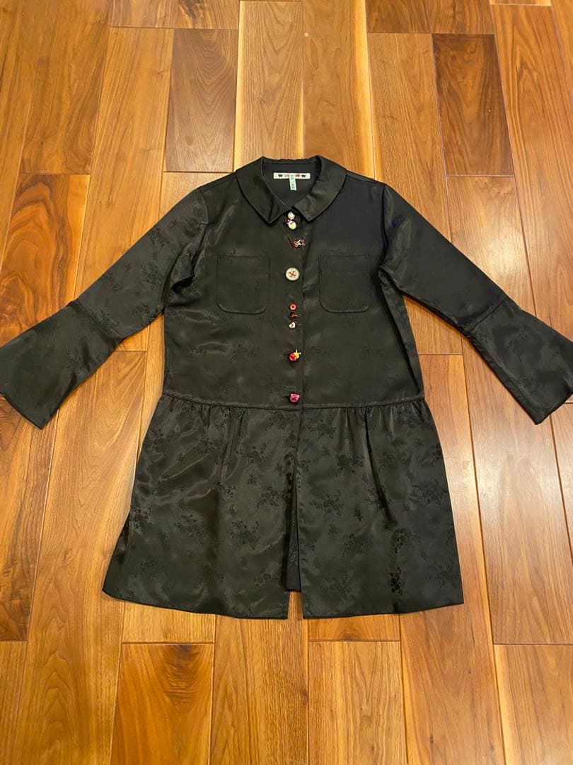 アルベロベロ　チュニック　ビーズ装飾ボタン